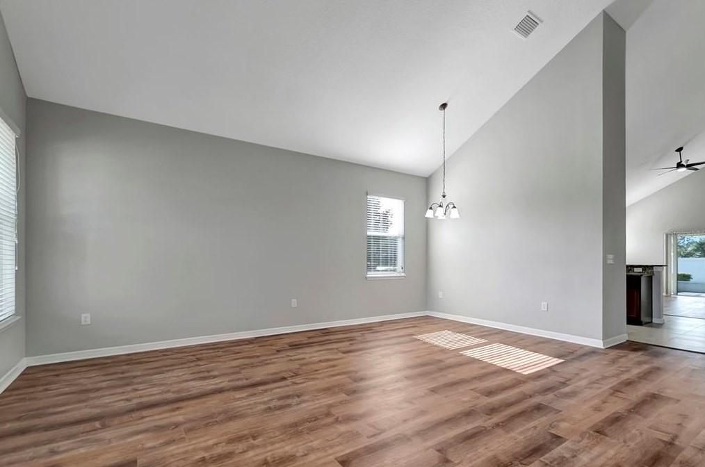 3128 Azalea Blossom Dr, Plant City FL  33567-2105 exterior