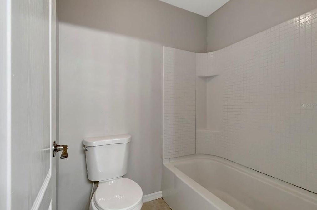 3128 Azalea Blossom Dr, Plant City FL  33567-2105 exterior