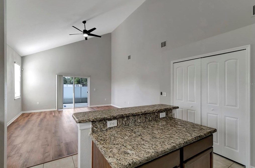 3128 Azalea Blossom Dr, Plant City FL  33567-2105 exterior