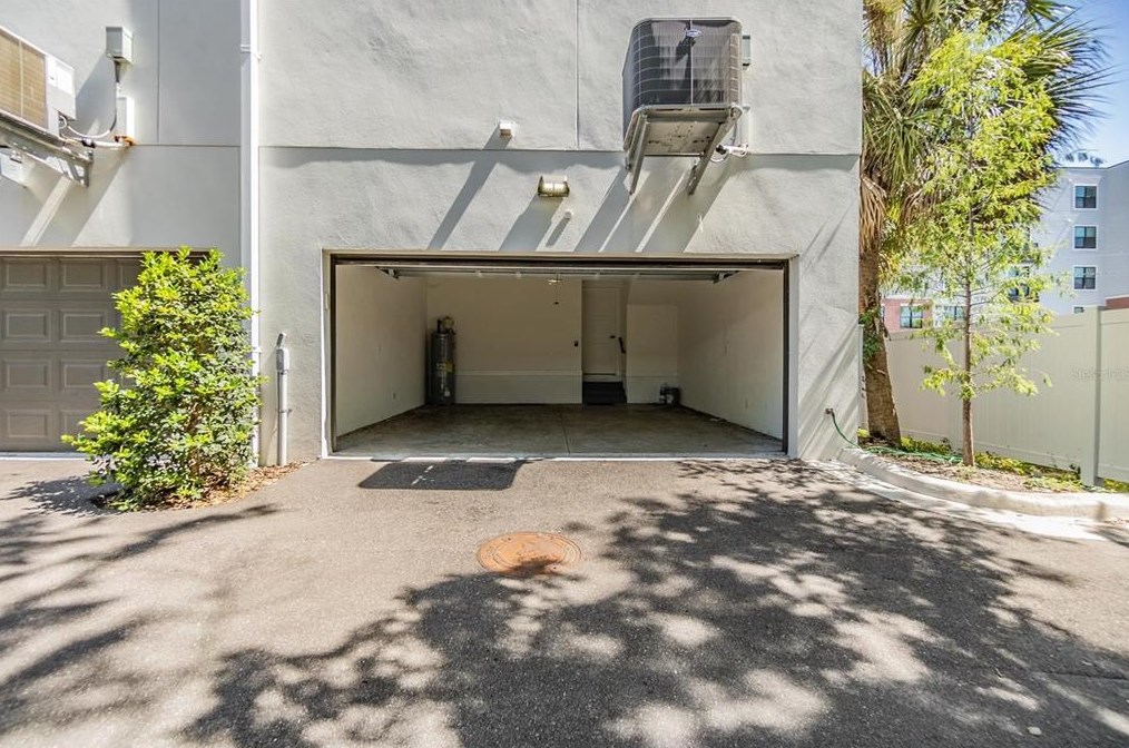 1302 Carmen St, Tampa FL  33606-1202 exterior