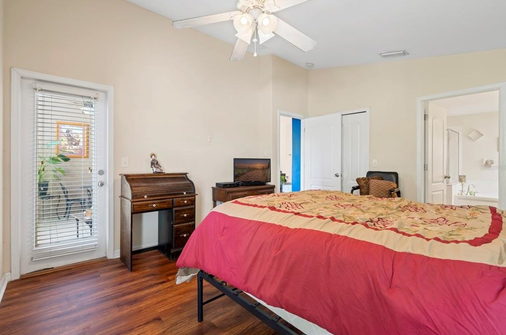 10632 Shady Preserve Dr, Riverview FL  33579-9310 exterior