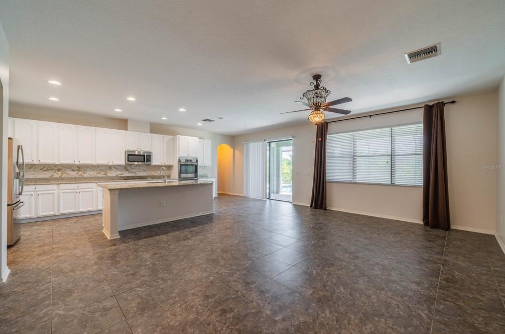 11527 Sand Stone Rock Dr, Riverview FL  33569-8709 exterior