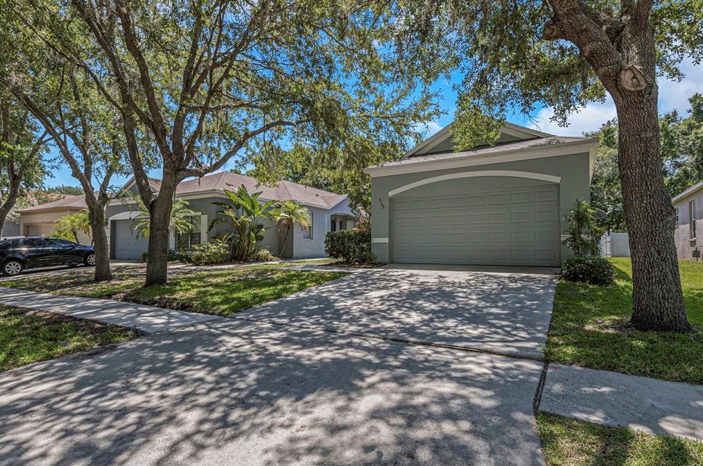 6108 Kiteridge Dr, Lithia FL  33547-5849 exterior