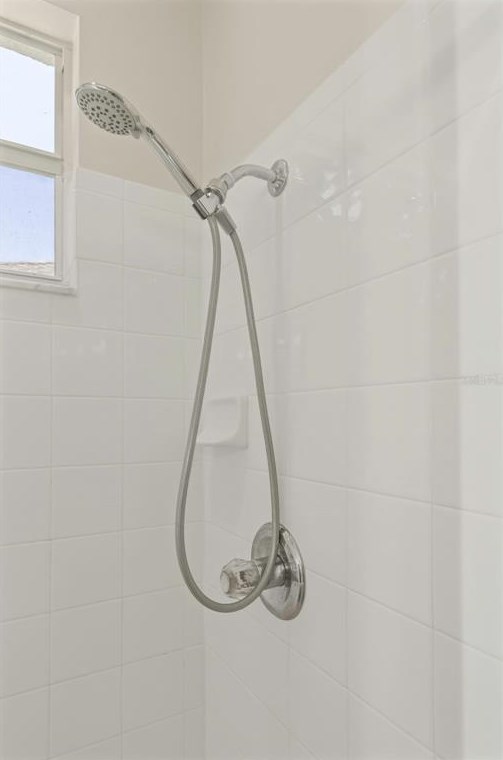 6108 Kiteridge Dr, Lithia FL  33547-5849 exterior