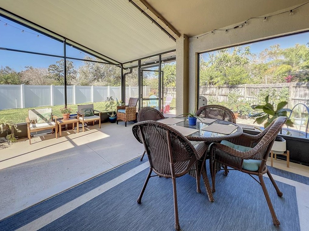 10216 Merrimac Manor Dr, Riverview FL  33578-8327 exterior