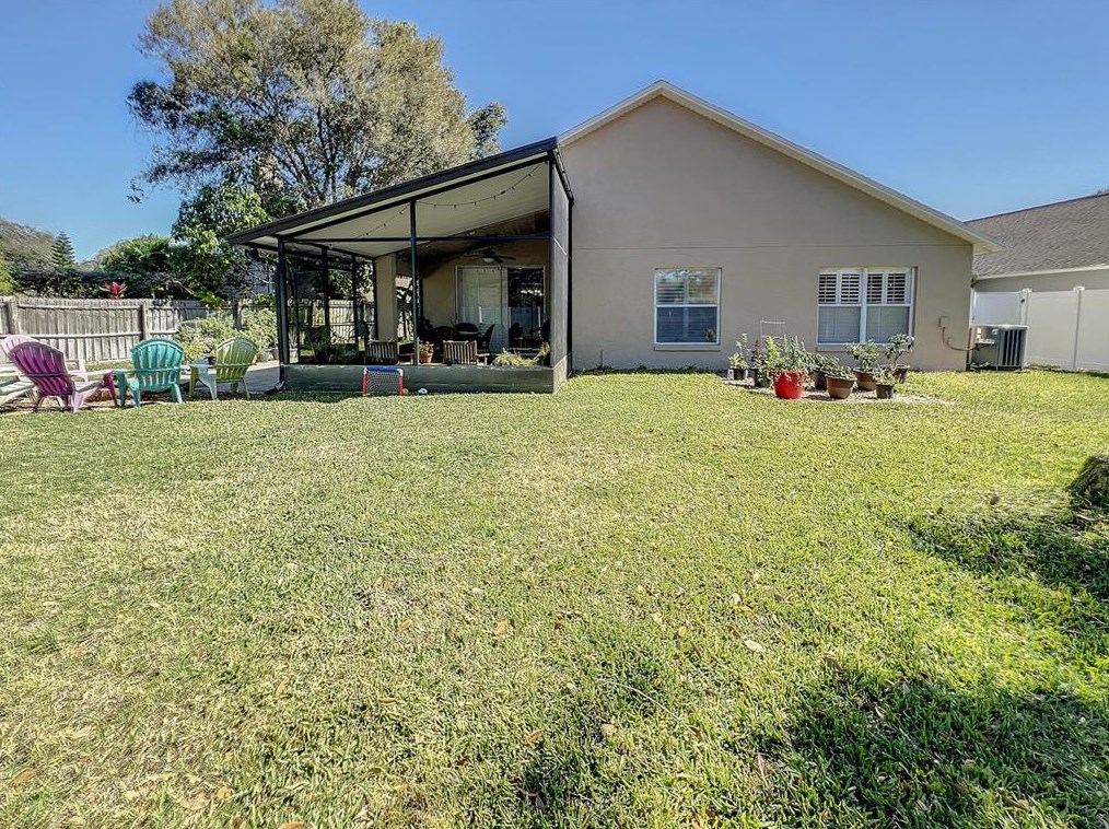 10216 Merrimac Manor Dr, Riverview FL  33578-8327 exterior