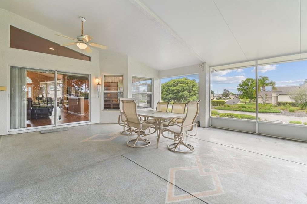 480 Rochester St, Brooksville FL  34609-9206 exterior