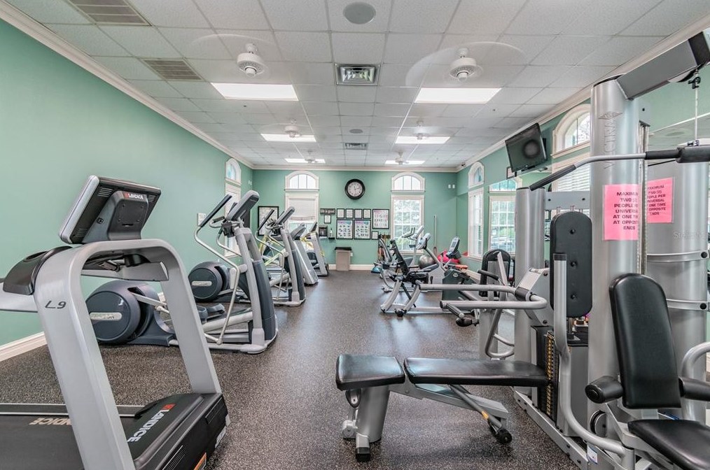 480 Rochester St, Brooksville FL  34609-9206 exterior