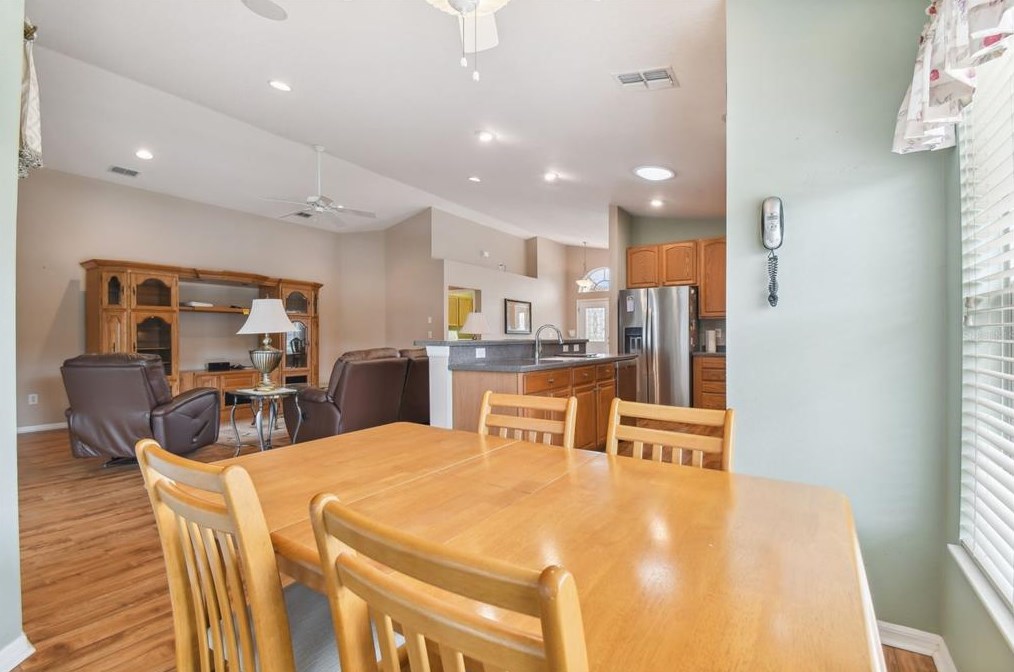 480 Rochester St, Brooksville FL  34609-9206 exterior