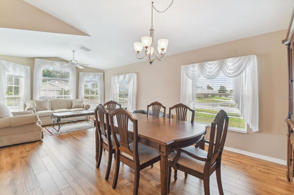 480 Rochester St, Brooksville FL  34609-9206 exterior