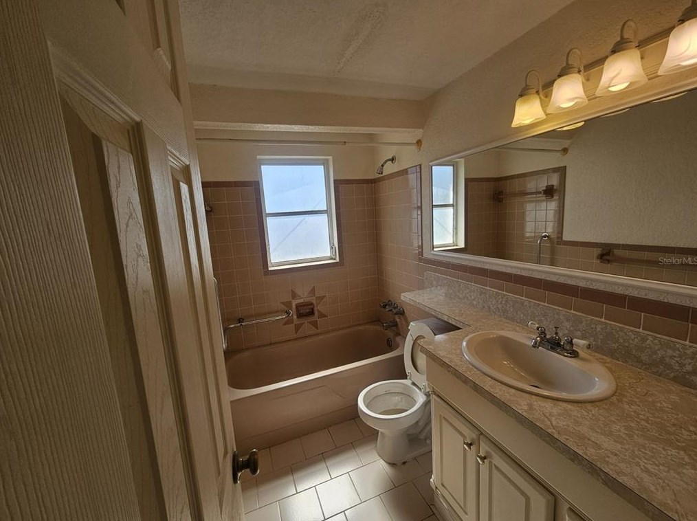 7035 Palisade Dr, Port Richey FL 34668-2530 exterior