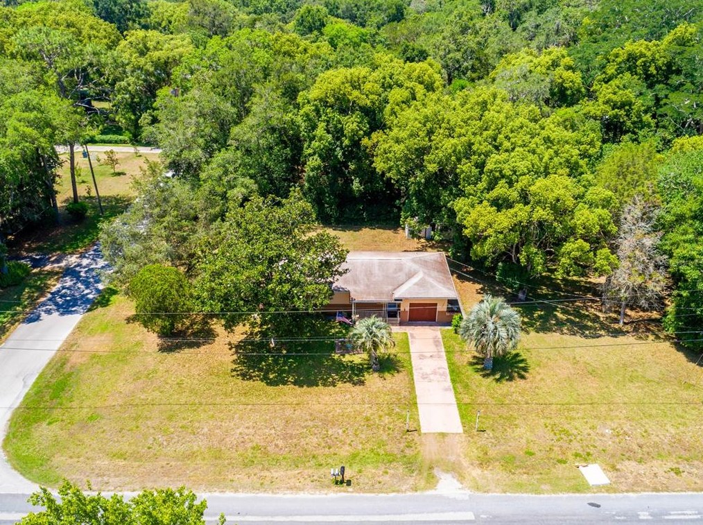 16176 Wilson Blvd, Brooksville FL  34604-7727 exterior