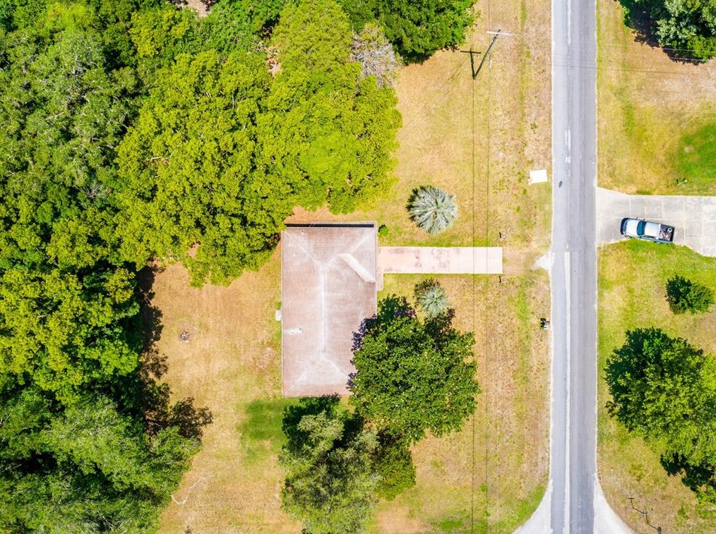 16176 Wilson Blvd, Brooksville FL  34604-7727 exterior