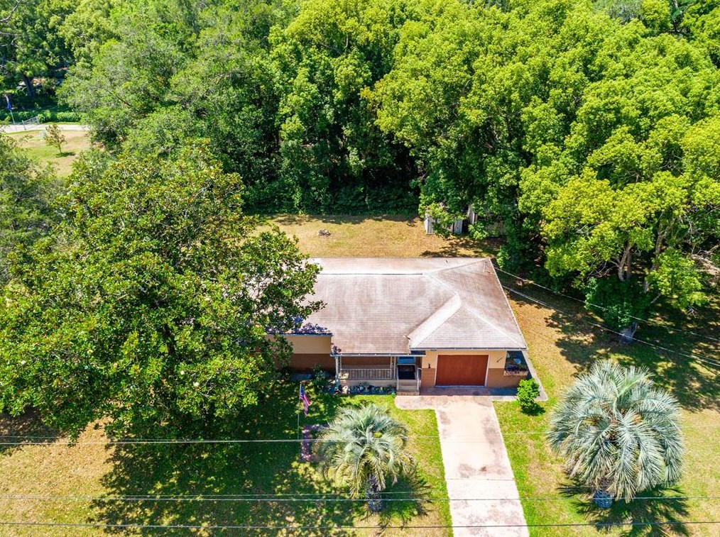 16176 Wilson Blvd, Brooksville FL  34604-7727 exterior