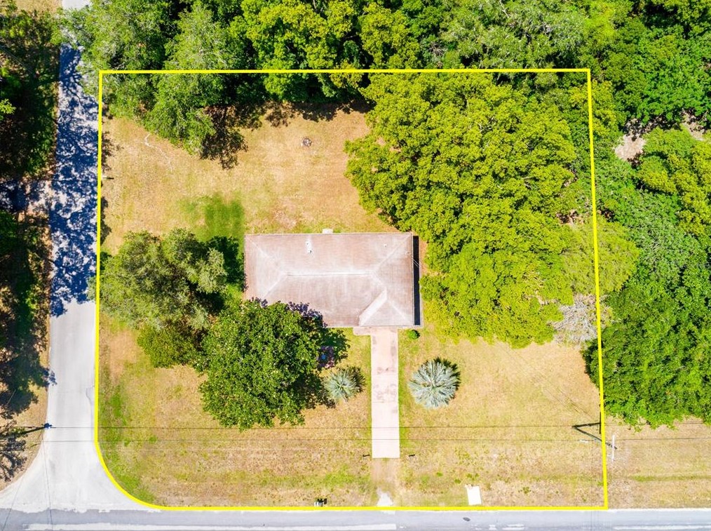 16176 Wilson Blvd, Brooksville FL  34604-7727 exterior