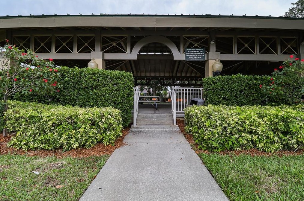 2137 Edelweiss Loop, New Port Richey FL 34655-4944 exterior