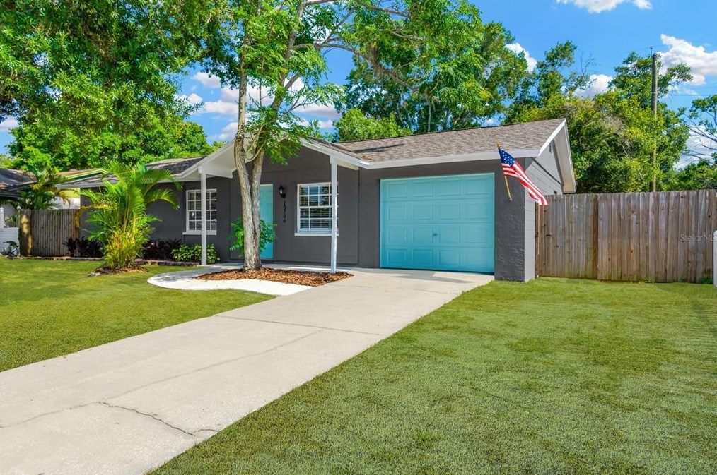 10706 Airview Dr, Tampa FL 33625-4902 exterior