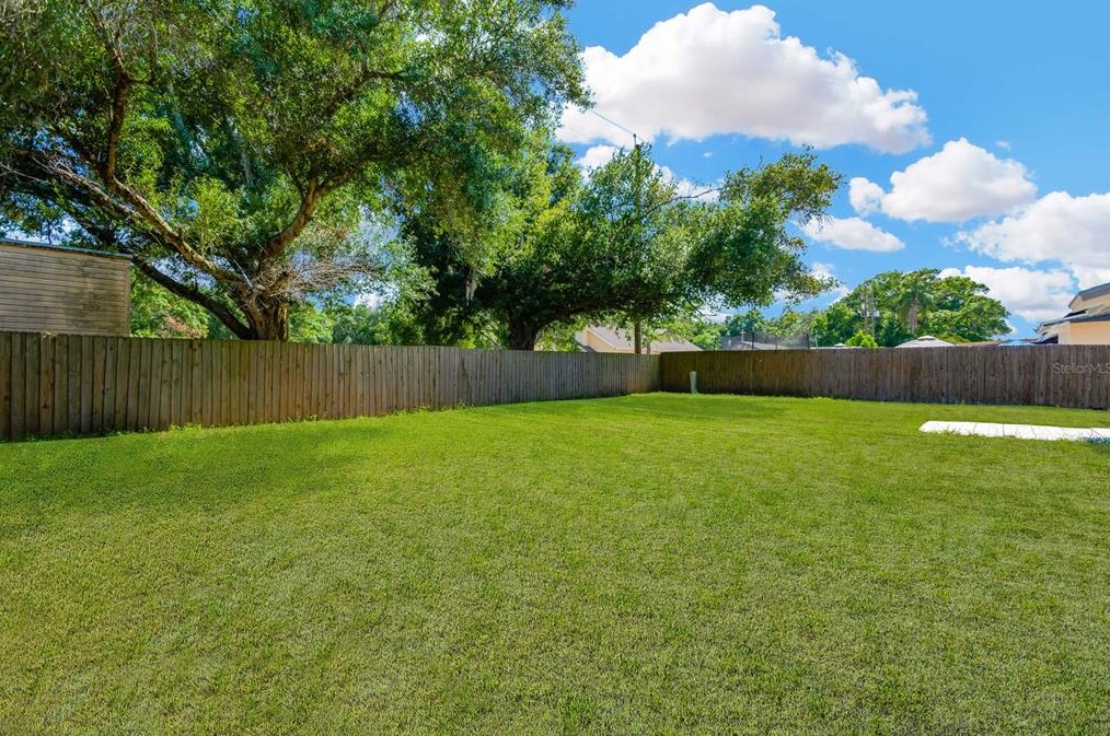 10706 Airview Dr, Tampa FL 33625-4902 exterior