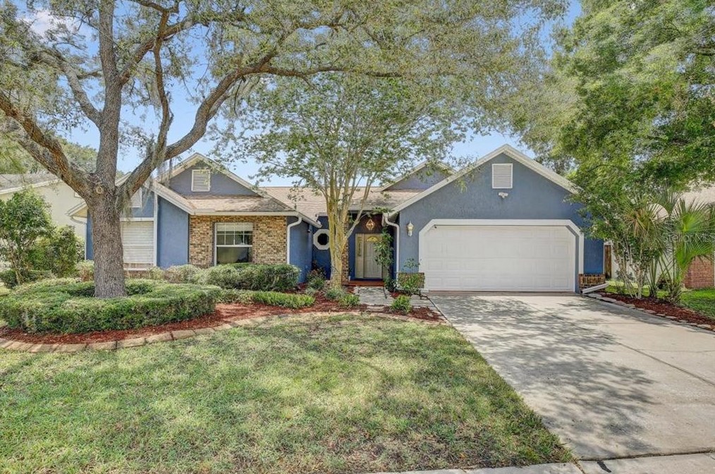 5717 Erhardt Dr, Riverview FL  33578-3754 exterior