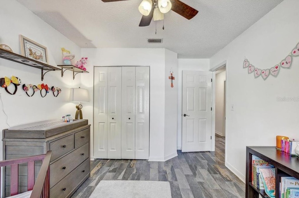 5717 Erhardt Dr, Riverview FL  33578-3754 exterior