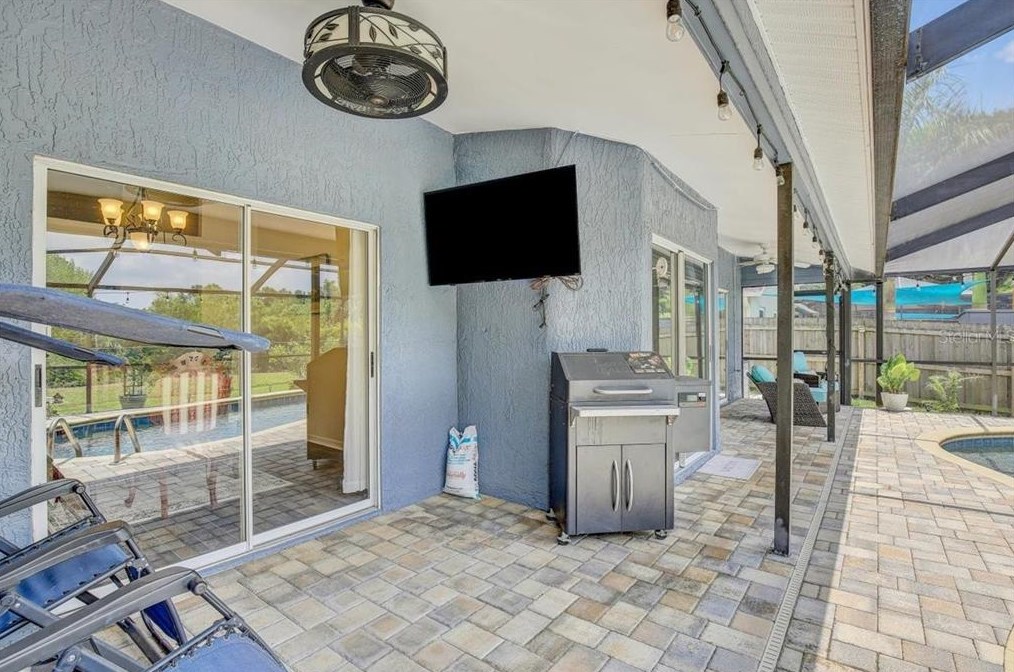 5717 Erhardt Dr, Riverview FL  33578-3754 exterior