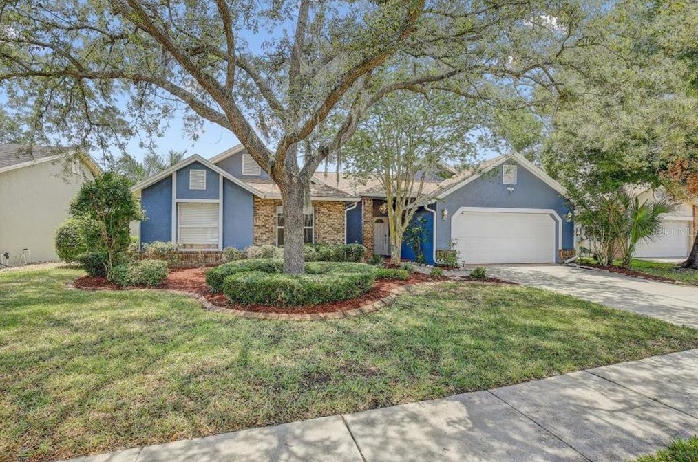 5717 Erhardt Dr, Riverview FL  33578-3754 exterior