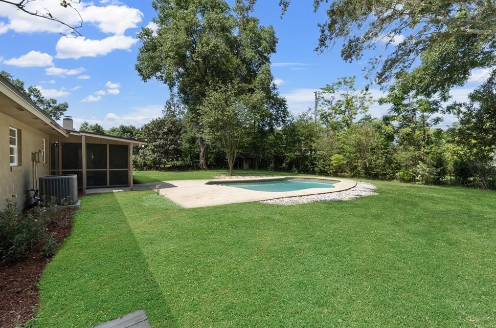 1426 Hillway Rd, Apopka FL  32703-7402 exterior