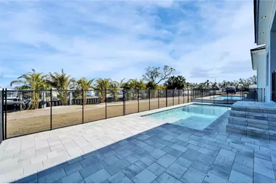 6540 Simone Shores Circle, Apollo Beach, FL 33572 - Photo 71