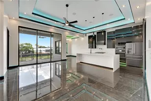 6540 Simone Shores Cir, Apollo Beach, FL 33572 - Photo 13