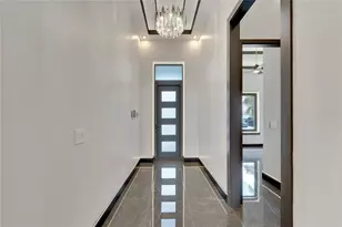 6540 Simone Shores Cir, Apollo Beach, FL 33572 - Photo 11