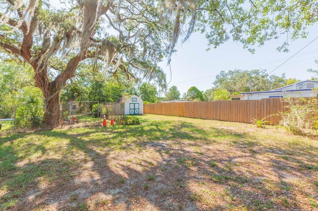 8514 46th St, Tampa FL 33617-6912 exterior