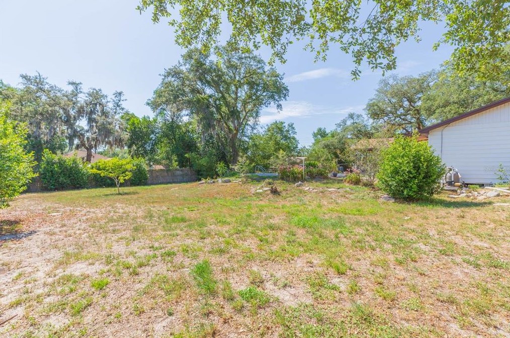 8514 46th St, Tampa FL 33617-6912 exterior