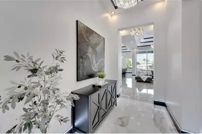 6542 Simone Shores Circle, Apollo Beach, FL 33572 - Photo 9