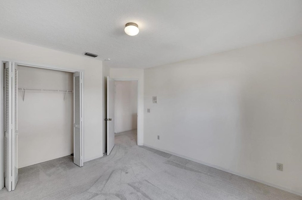 1717 Compton St, Brandon FL  33511-1865 exterior