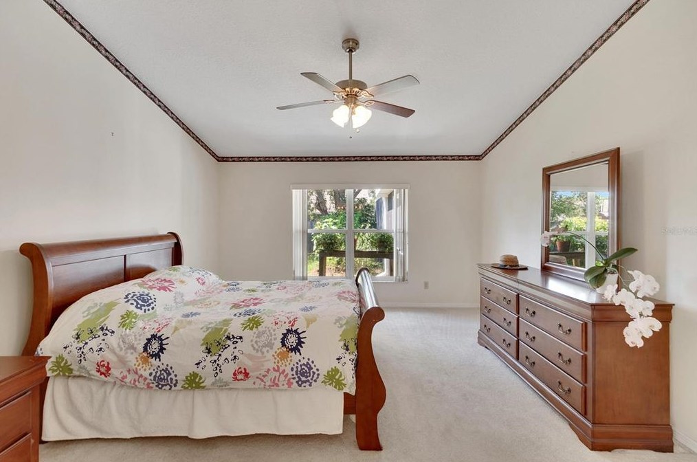 1717 Compton St, Brandon FL  33511-1865 exterior