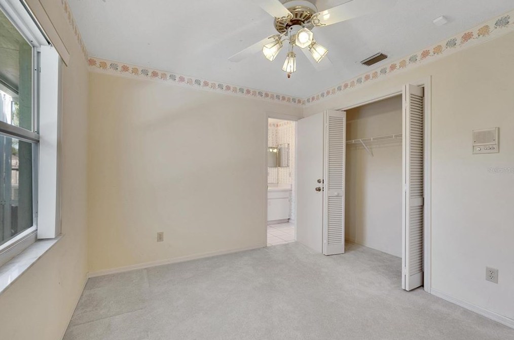 1717 Compton St, Brandon FL  33511-1865 exterior