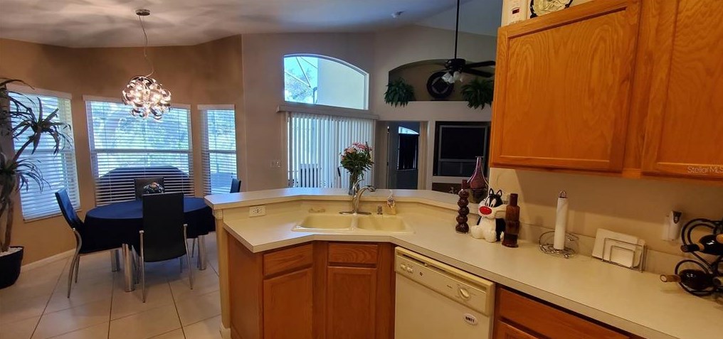 6731 Cherry Grv Cir, Orlando FL 32809-6660 exterior