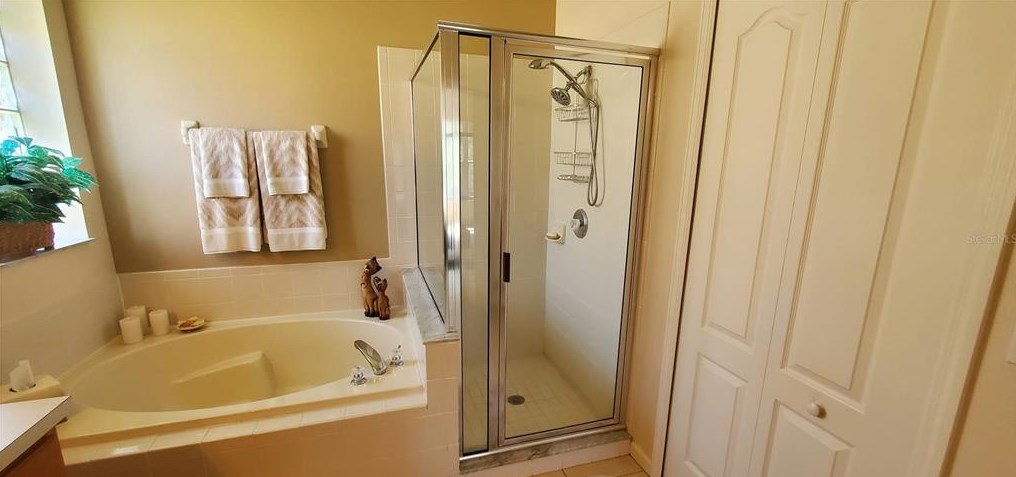 6731 Cherry Grv Cir, Orlando FL 32809-6660 exterior