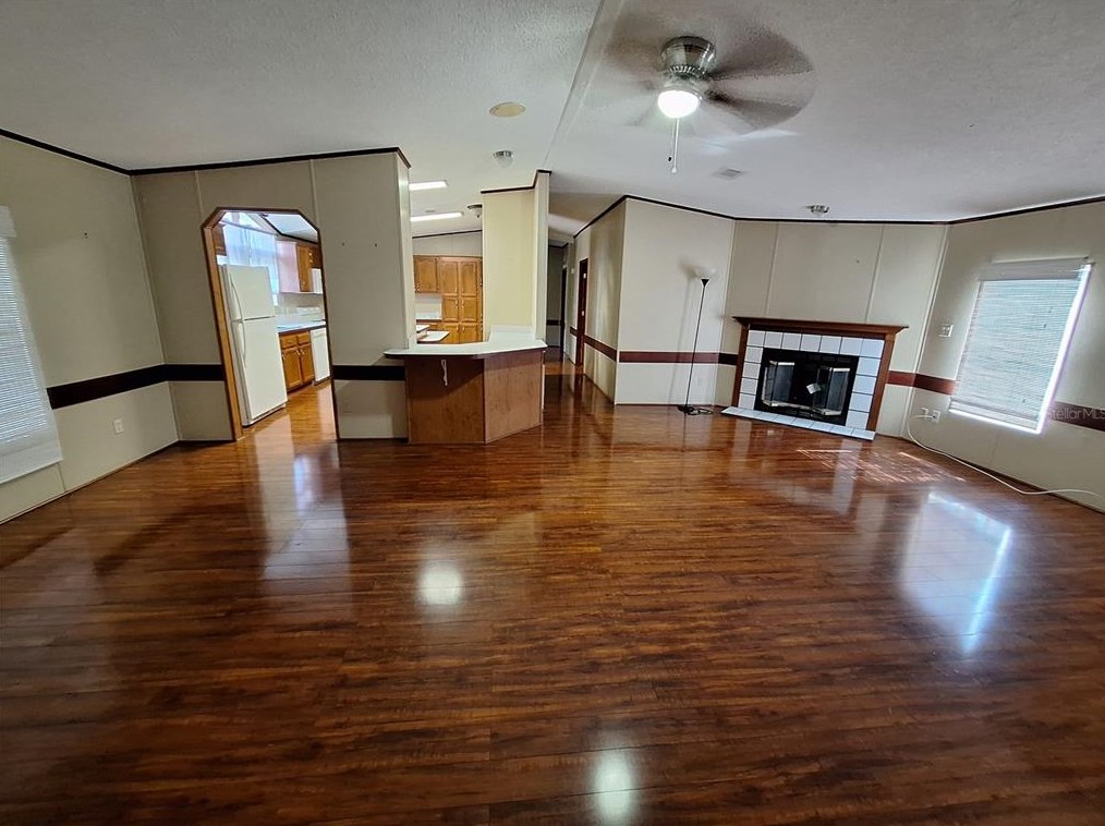 3325 Drum Rd, Zephyrhills FL  33541-5057 exterior