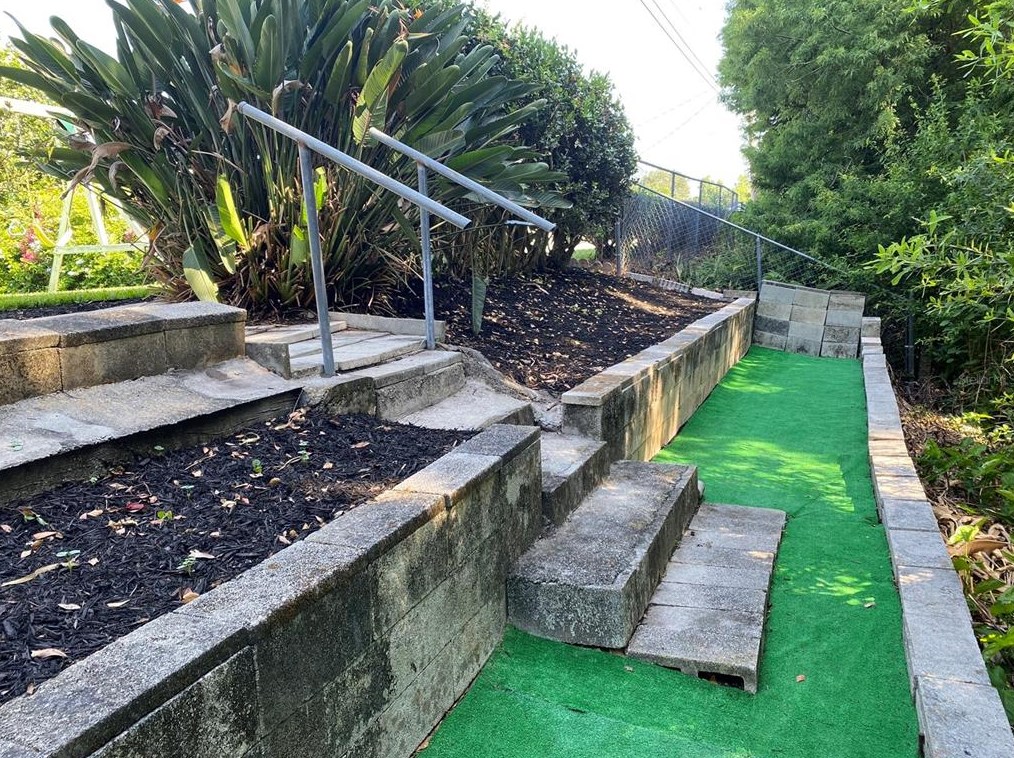 1515 Leslie Dr, Lakeland FL  33801-2752 exterior