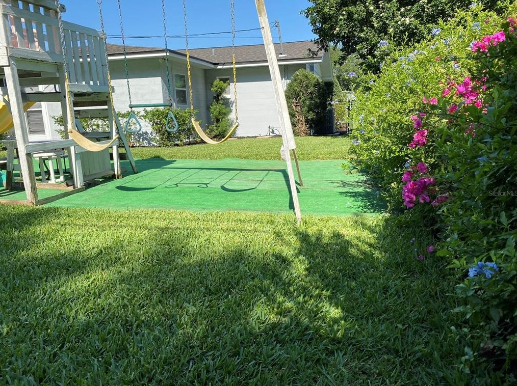 1515 Leslie Dr, Lakeland FL  33801-2752 exterior