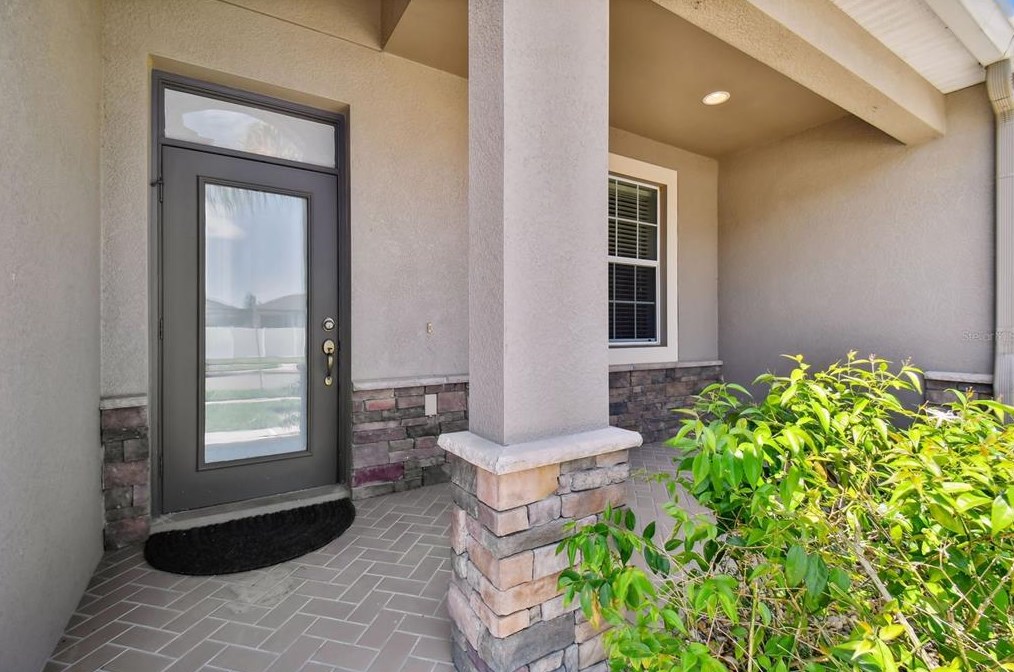 3661 Prescott Loop, Lakeland FL  33810-2863 exterior