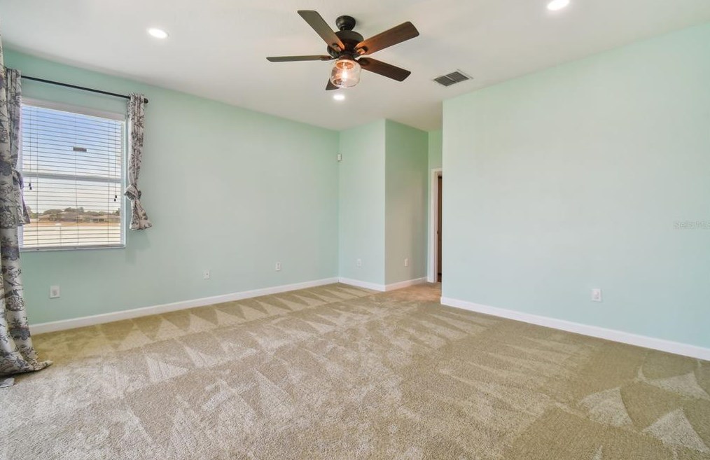 3661 Prescott Loop, Lakeland FL  33810-2860 exterior