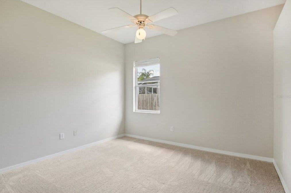 10010 Kingshyre Way, Tampa FL 33647-2875 exterior