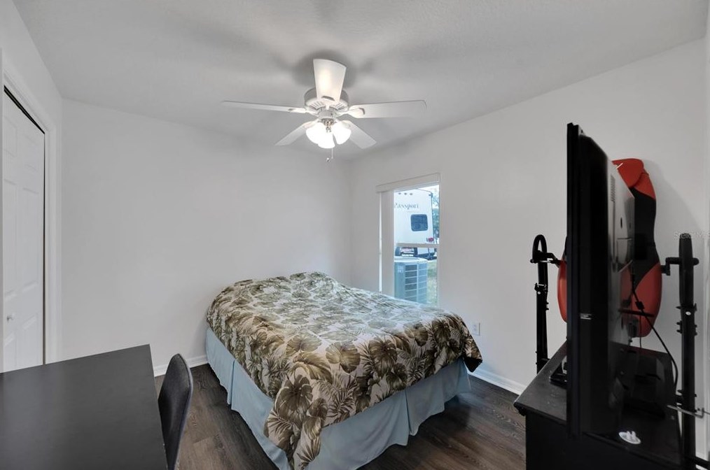 10713 Deepbrook Dr, Riverview FL  33569-8725 exterior