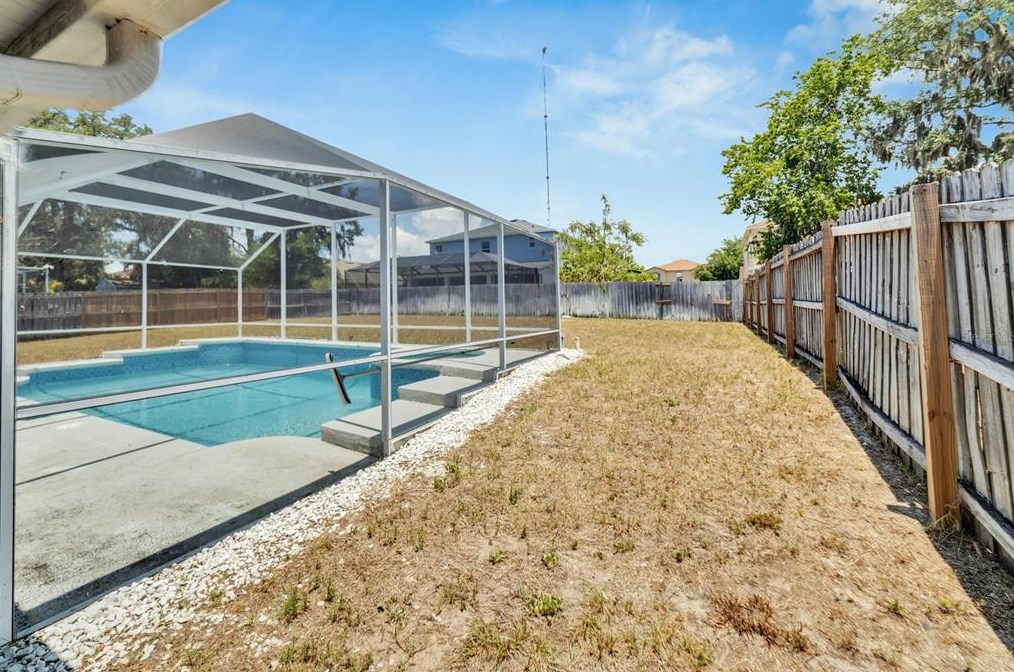 10713 Deepbrook Dr, Riverview FL  33569-8725 exterior