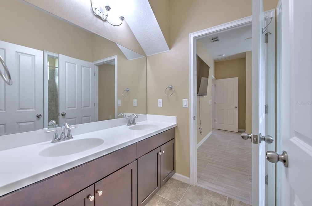 12321 Juniper Field Ct, Riverview FL 33579-9325 exterior