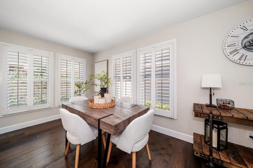 2109 Watrous Ave, Tampa FL 33629-5344 exterior