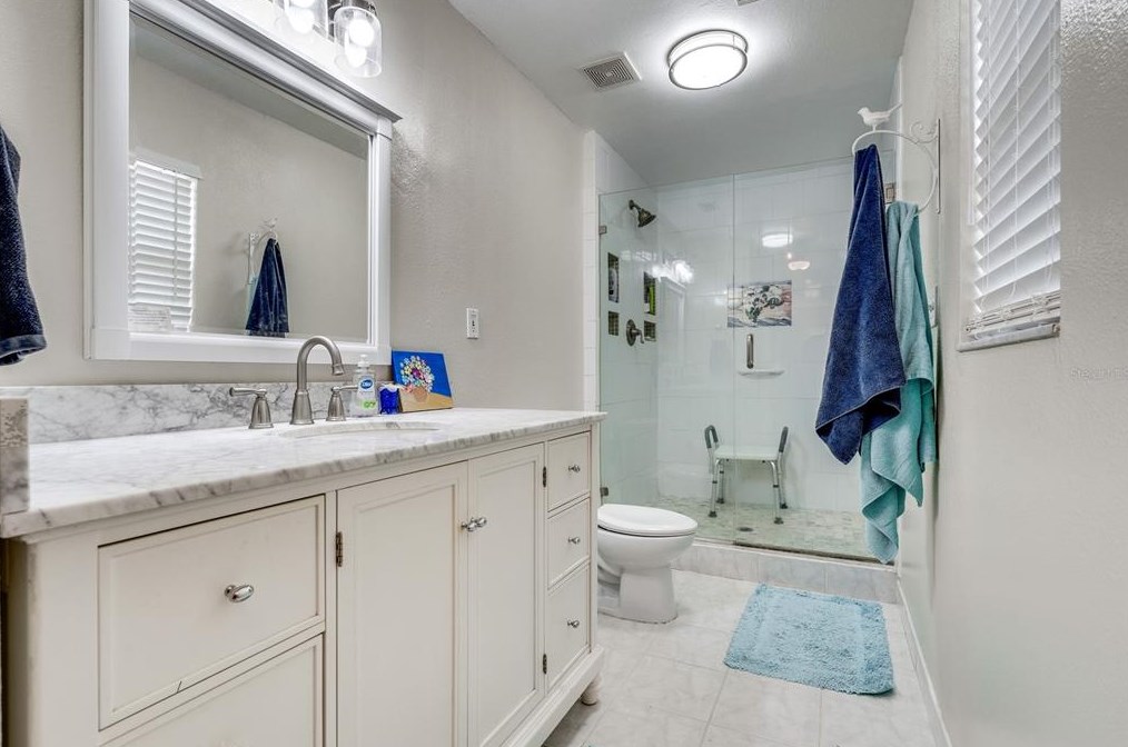 6401 Gondola Dr, Riverview FL  33578-1309 exterior