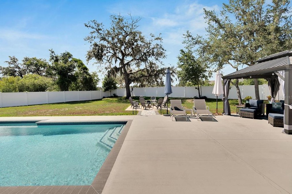 3133 Emerson Pl, Plant City FL  33566-9533 exterior